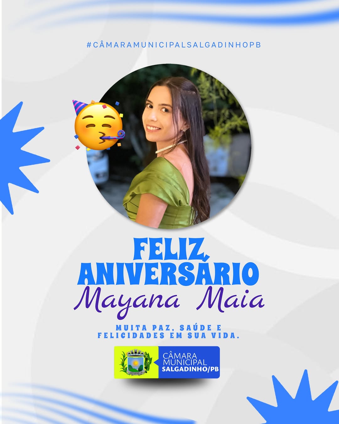 Hoje é dia de comemorar o aniversário da servidora @_mayanamaia